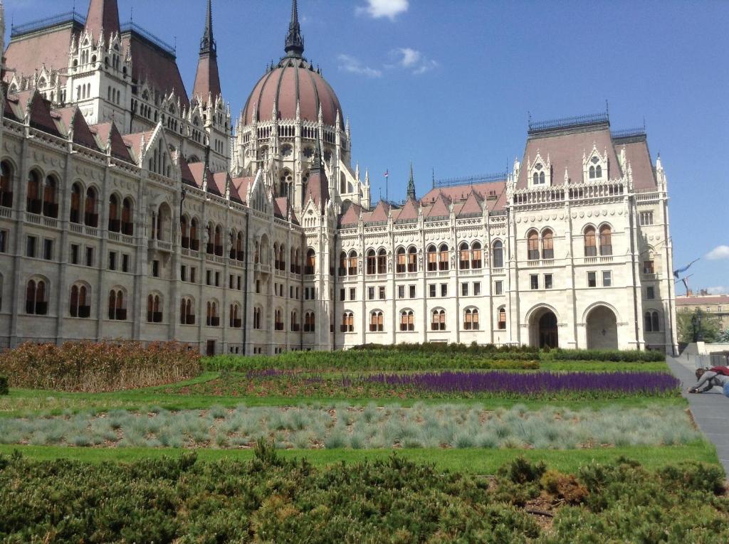 Jazzy Vibes Parliament Rooms And Ensuites Будапеща Екстериор снимка